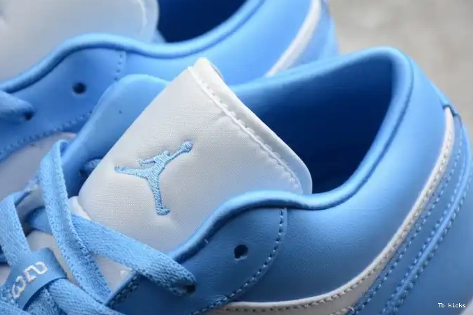 Rep TBK UNC Low Air (W) 1 AO9944-441 Jordan 0607